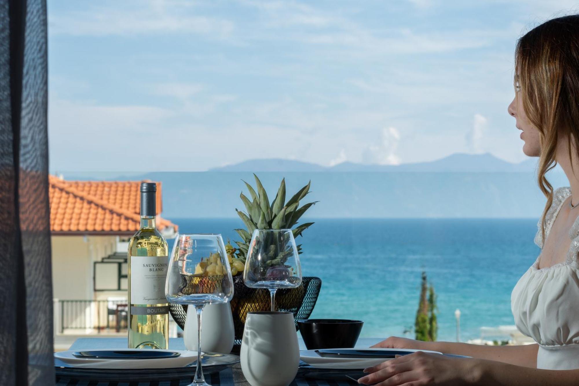 Sarti Premium Suites Exterior foto